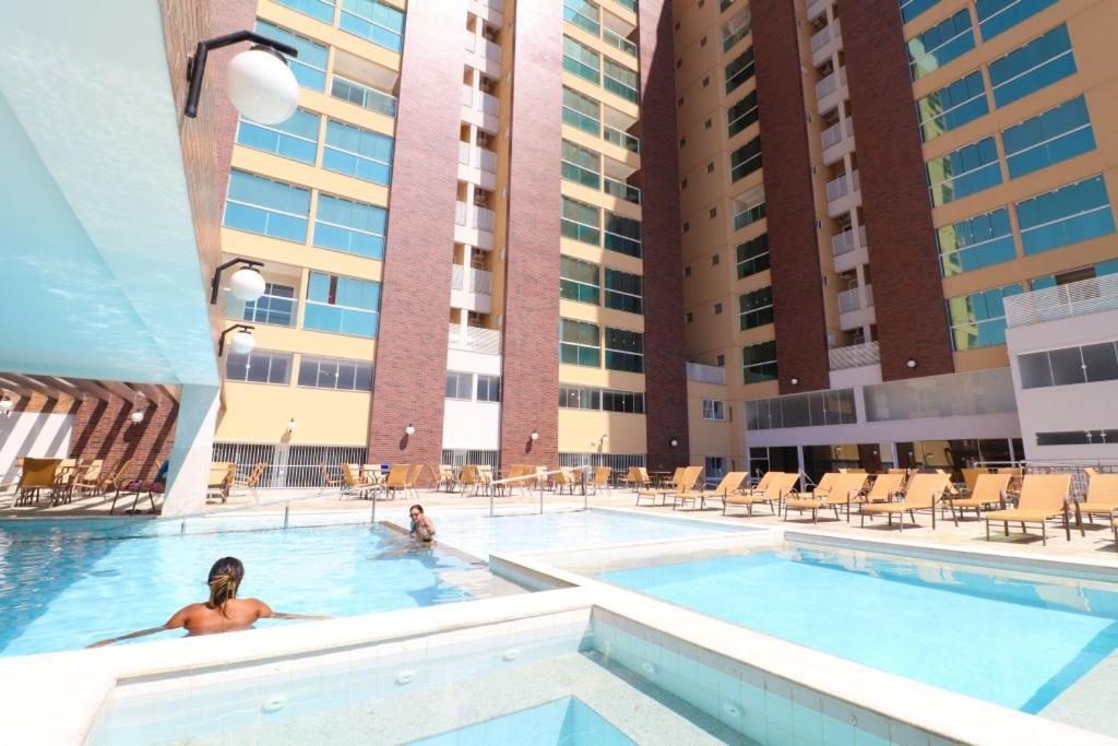 דירות קאלדס נובאס Piazza Acqua Park מראה חיצוני תמונה
