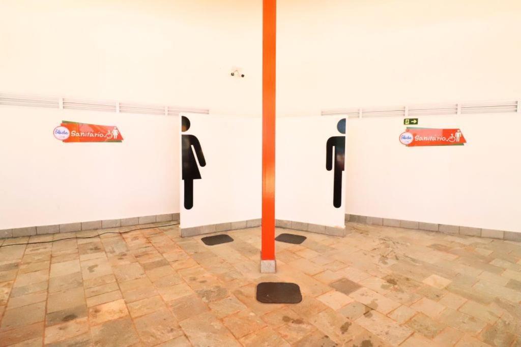 דירות קאלדס נובאס Piazza Acqua Park מראה חיצוני תמונה