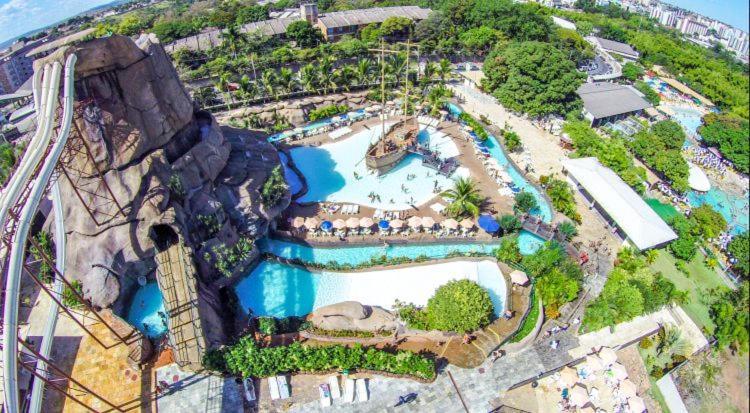 דירות קאלדס נובאס Piazza Acqua Park מראה חיצוני תמונה