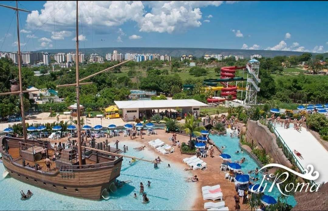 דירות קאלדס נובאס Piazza Acqua Park מראה חיצוני תמונה