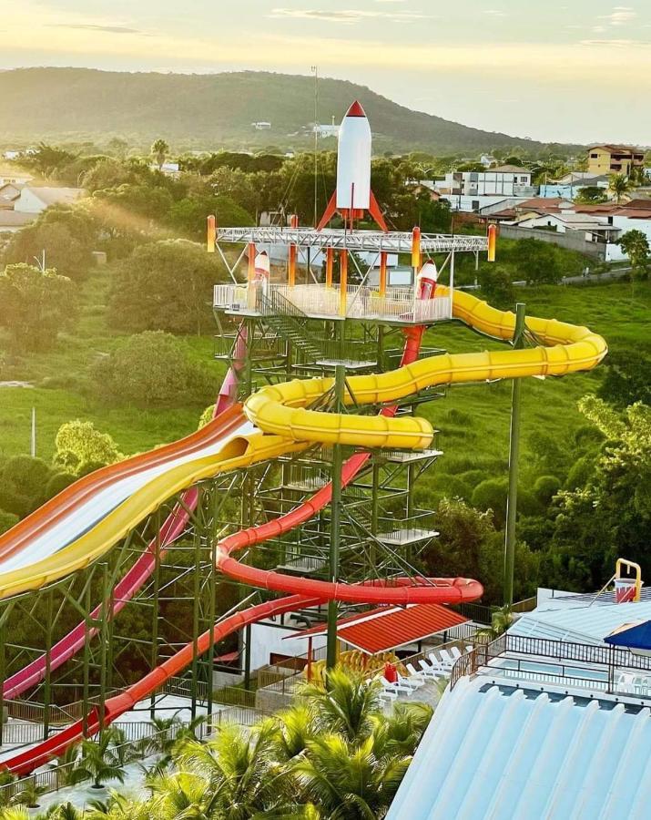 דירות קאלדס נובאס Piazza Acqua Park מראה חיצוני תמונה